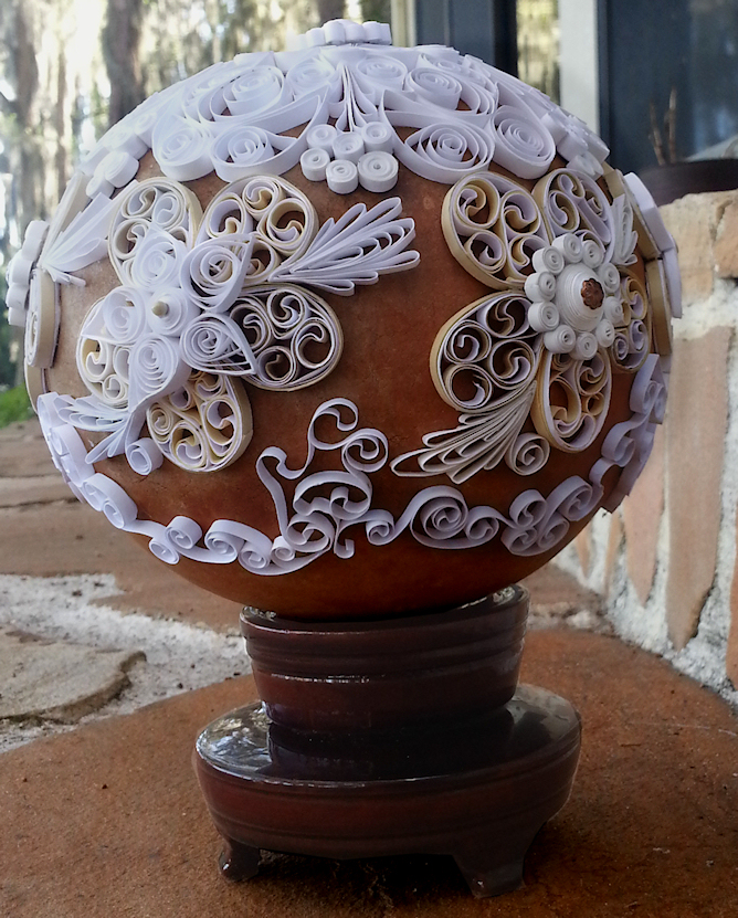 Florida Gourd Society Melbourne Show 2015 Quilling Class by Barb Nelson